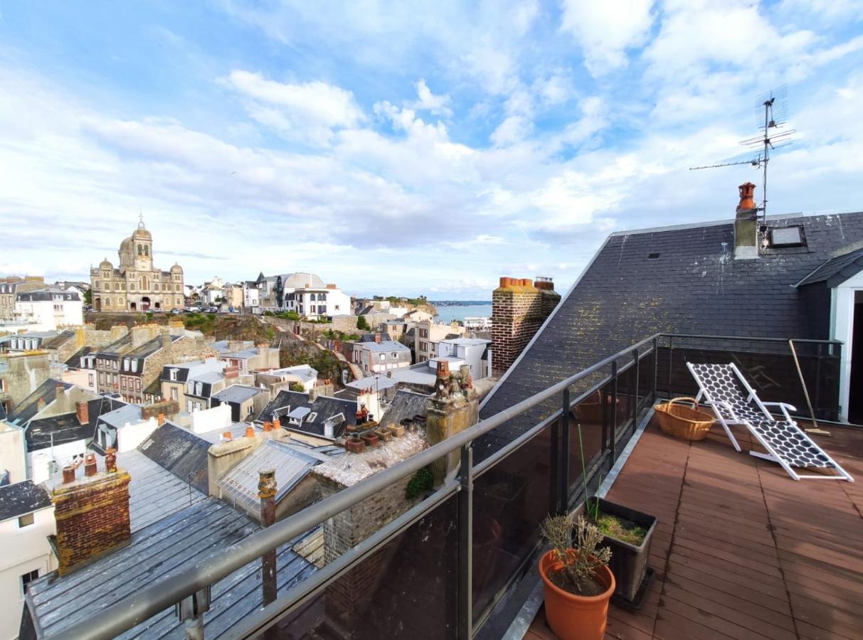 Apartament Le Balcon Des Vents Granville Zewnętrze zdjęcie