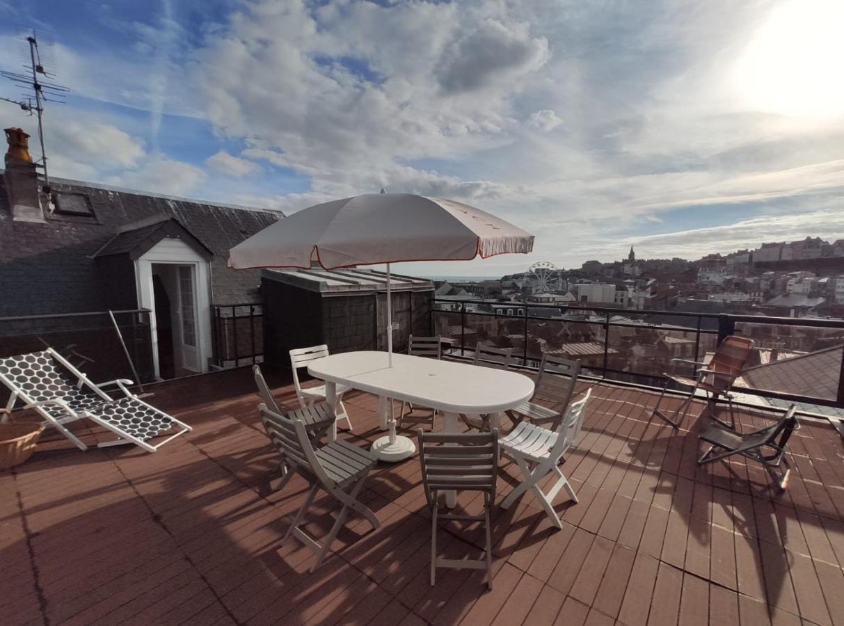 Apartament Le Balcon Des Vents Granville Zewnętrze zdjęcie